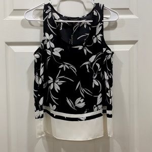 Banana Republic Black White Floral Tank NWT- XS